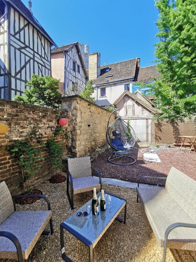 Les Cieux De La Cathedrale - Calme - Jardin - Wifi Troyes